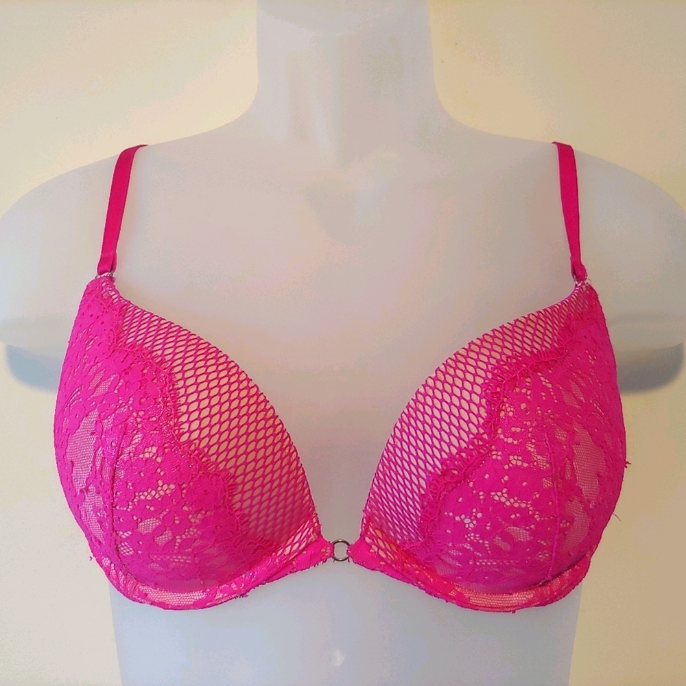 Victoria Secret push-up bra 32DD